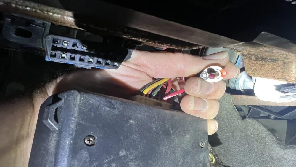 tiny on-off switch.webp